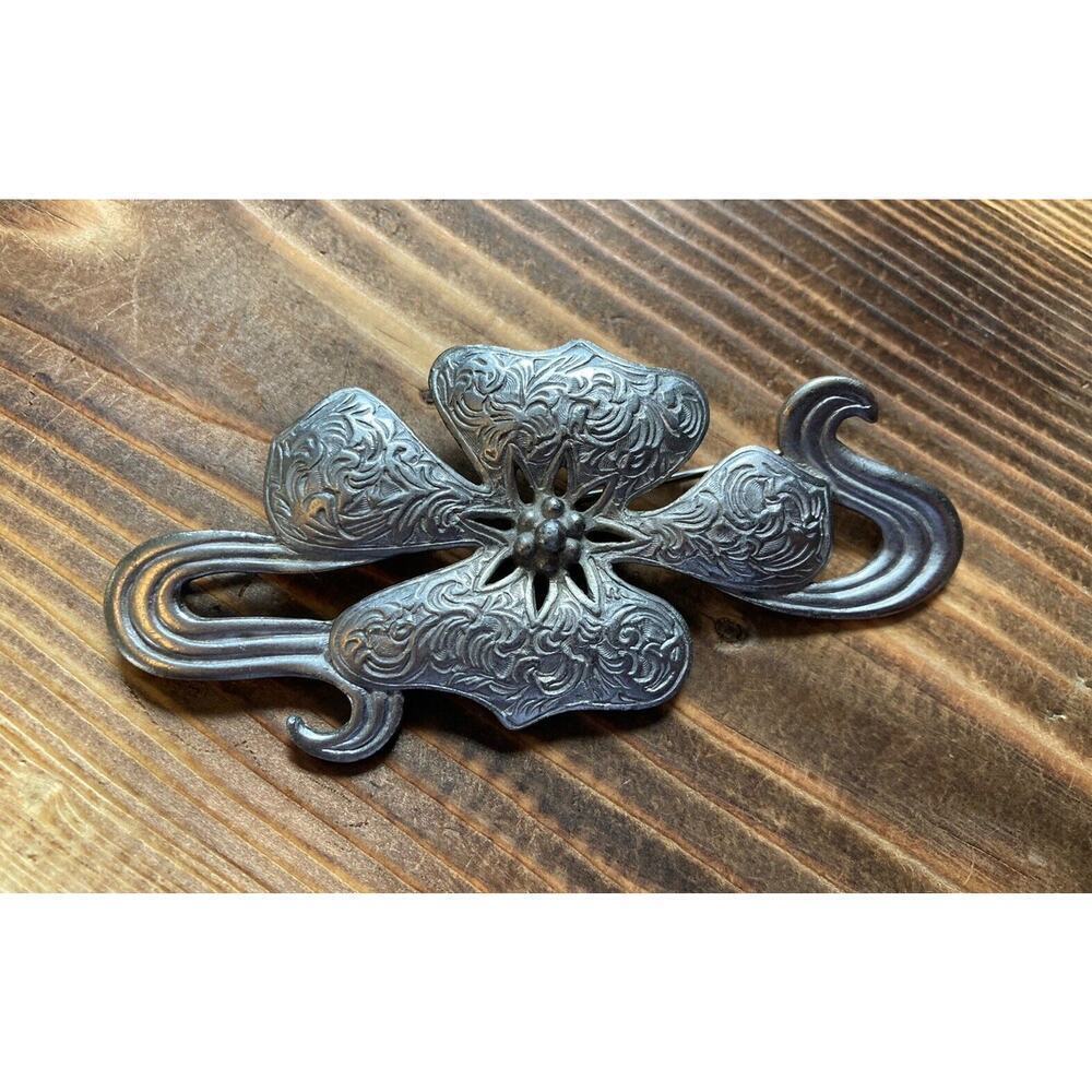 Vintage JJ JONETTE 1988 Textured Flower Silver Tone Pewter Brooch Jewelry Signed